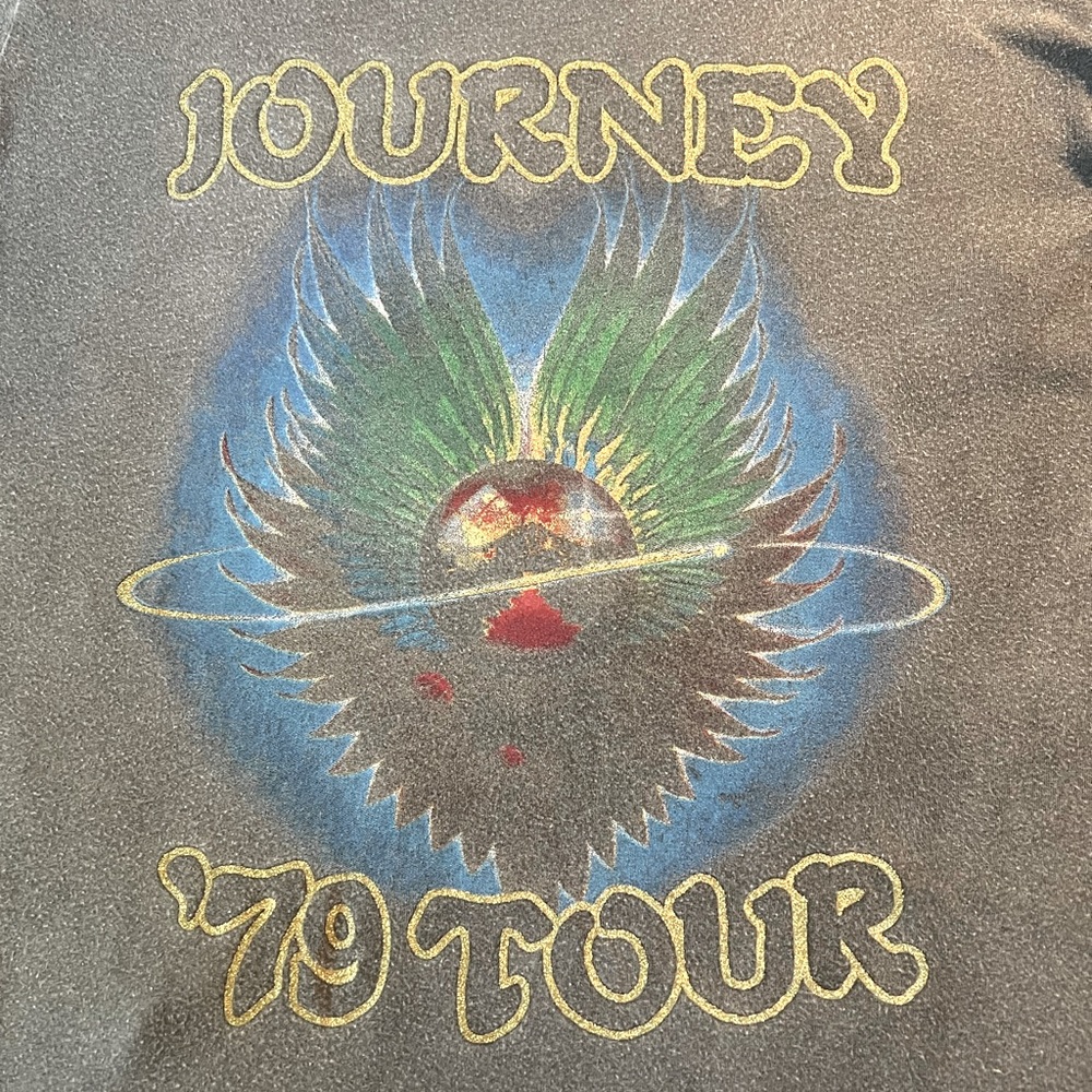 DAY DREAMER Journey Faded Black "79 Tour" distressed tee - Small.